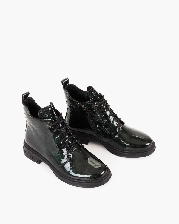 Ciemnozielone trzewiki damskie ze skóry lakierowanej 5