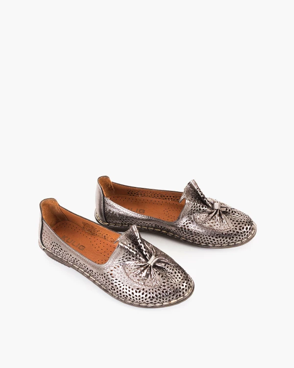 Grafitowe półbuty damskie skórzane z kokardą 5