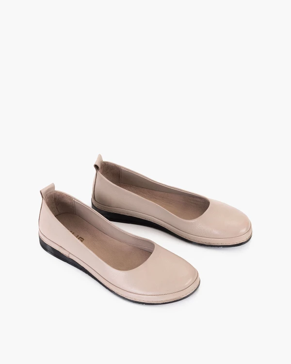 Szare półbuty damskie ze skóry licowej na koturnie 5