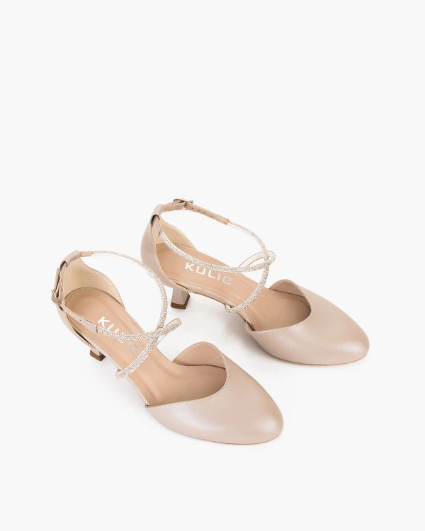 Perłowe czółenka ze skóry licowej na szpilce z cyrkoniami 6