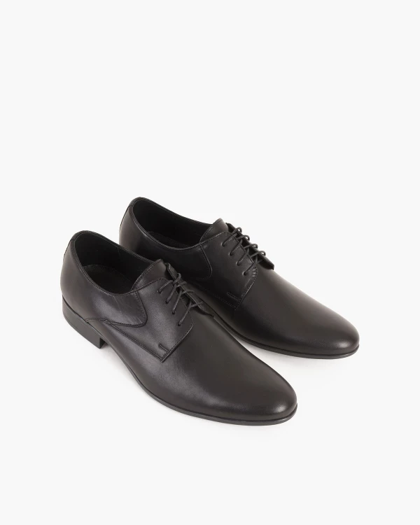 Czarne półbuty wizytowe skórzane