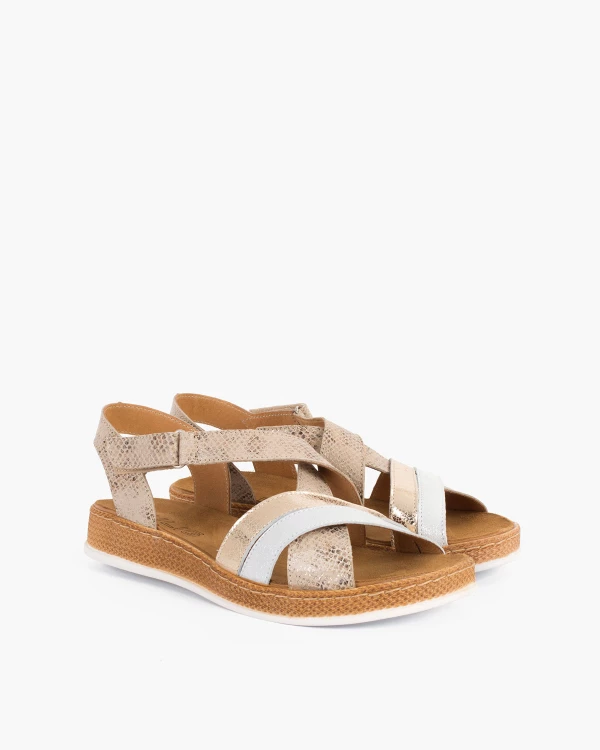 Beżowo-srebrne sandały damskie nubukowe 3