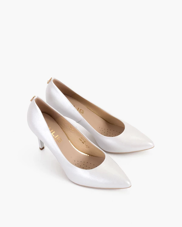 Perłowe czółenka skórzane na szpilce 5