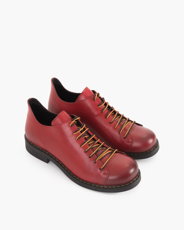 Czerwone półbuty damskie skórzane 2