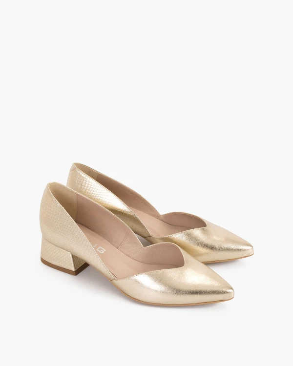 Złote czółenka skórzane z wycięciem 5