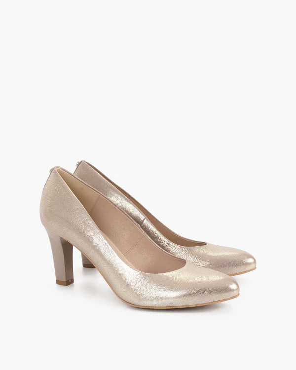 Złote czółenka skórzane na słupku 2