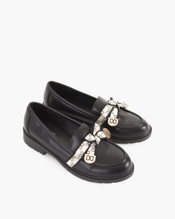 Czarne mokasyny damskie ze skóry ekologicznej z kokardą 5