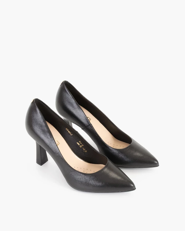 Czarne czółenka nubukowe na szpilce 5