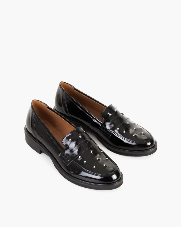 Czarne mokasyny damskie lakierowane z cyrkoniami 5