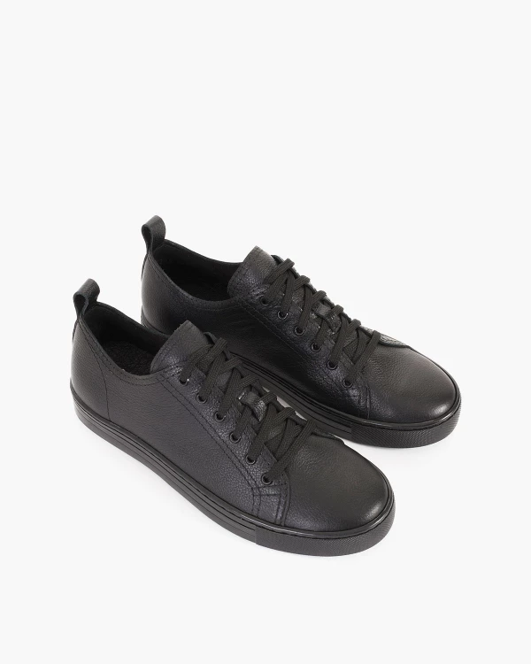 Czarne trampki damskie ze skóry licowej 5