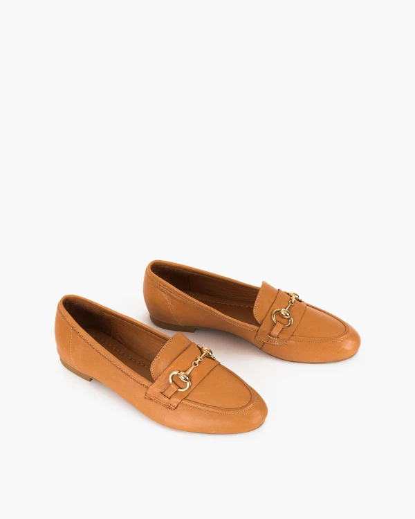 Rude mokasyny damskie skórzane z klamrą na niskim obcasie 5