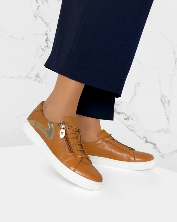 Brązowe półbuty damskie skórzane ze złotymi wstawkami