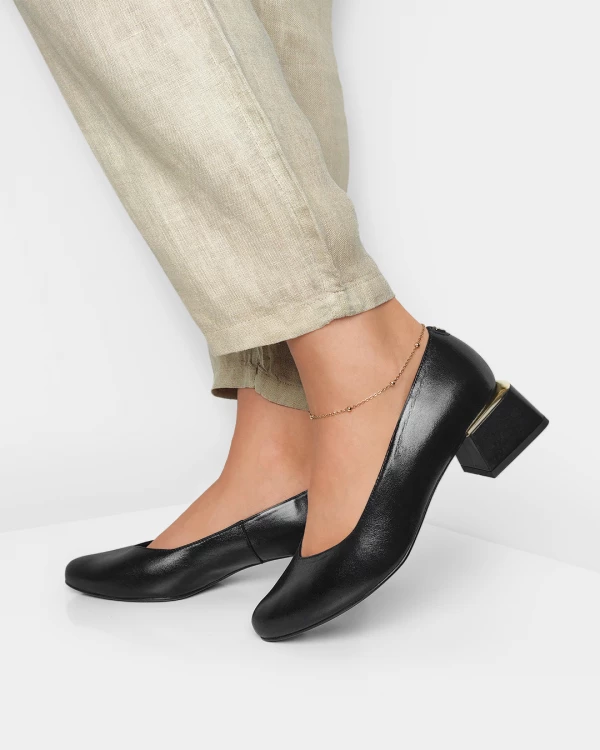 Czarne czółenka damskie skórzane na klocku