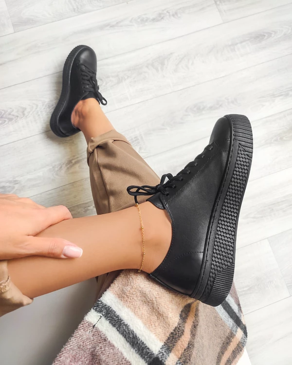 Czarne trampki damskie skórzane