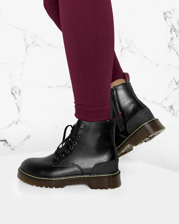 Czarne trzewiki damskie martensy z naturalnej skóry licowej