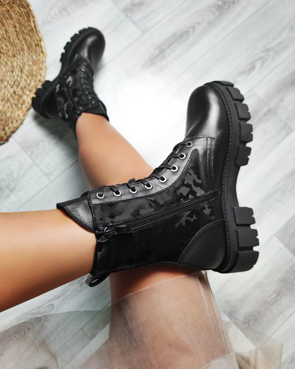 Czarne trzewiki damskie skórzane z motywem moro 2