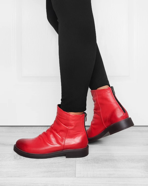Czerwone botki damskie ze skóry licowej