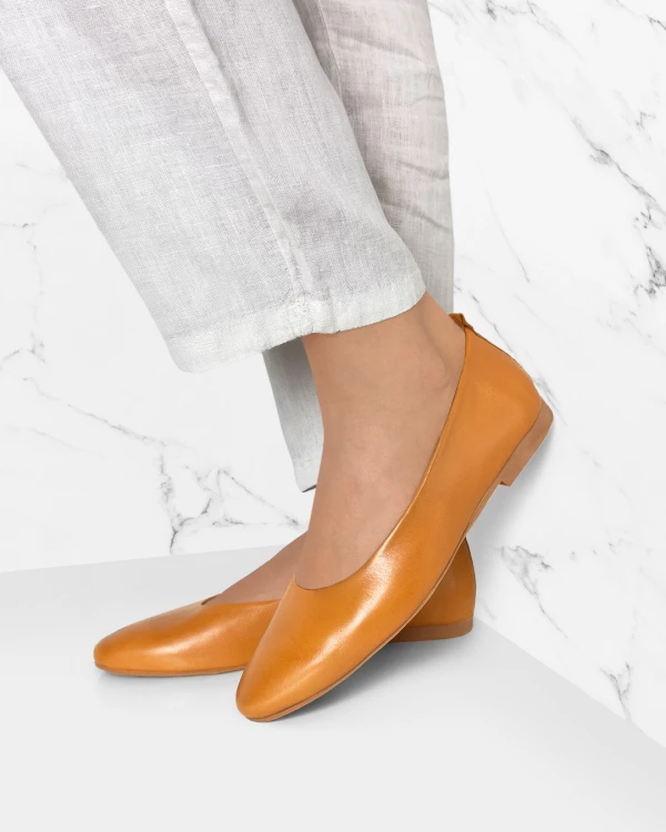 Rude baleriny damskie z naturalnej skóry licowej