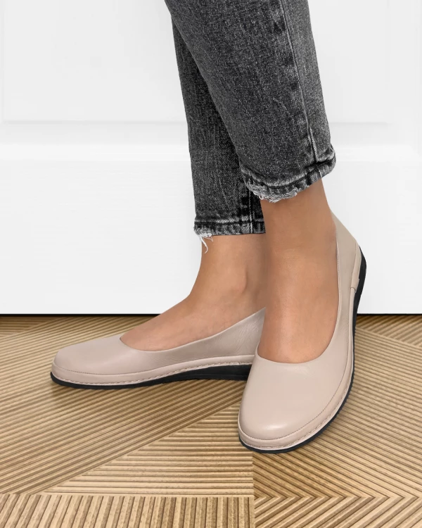 Szare półbuty damskie ze skóry licowej na koturnie