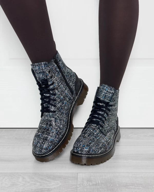 Wielokolorowe trzewiki damskie skórzane martensy w kratkę