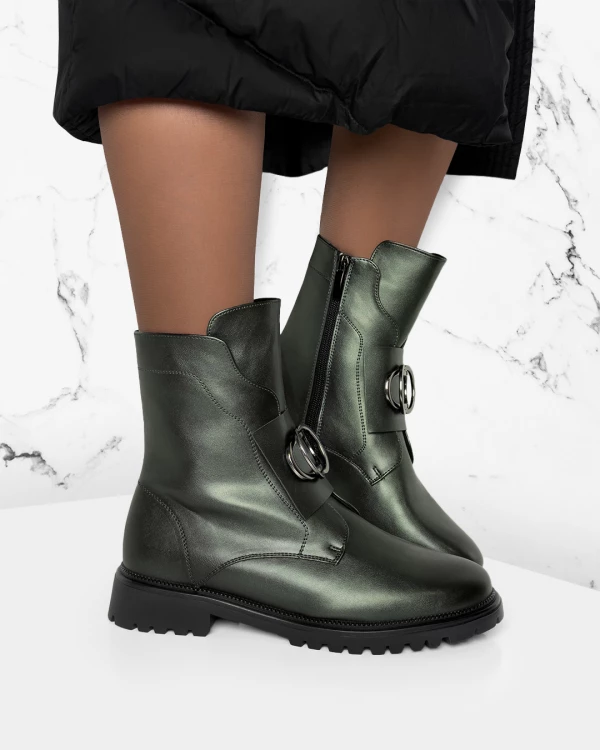 Zielone botki damskie ze skóry ekologicznej na niskim obcasie